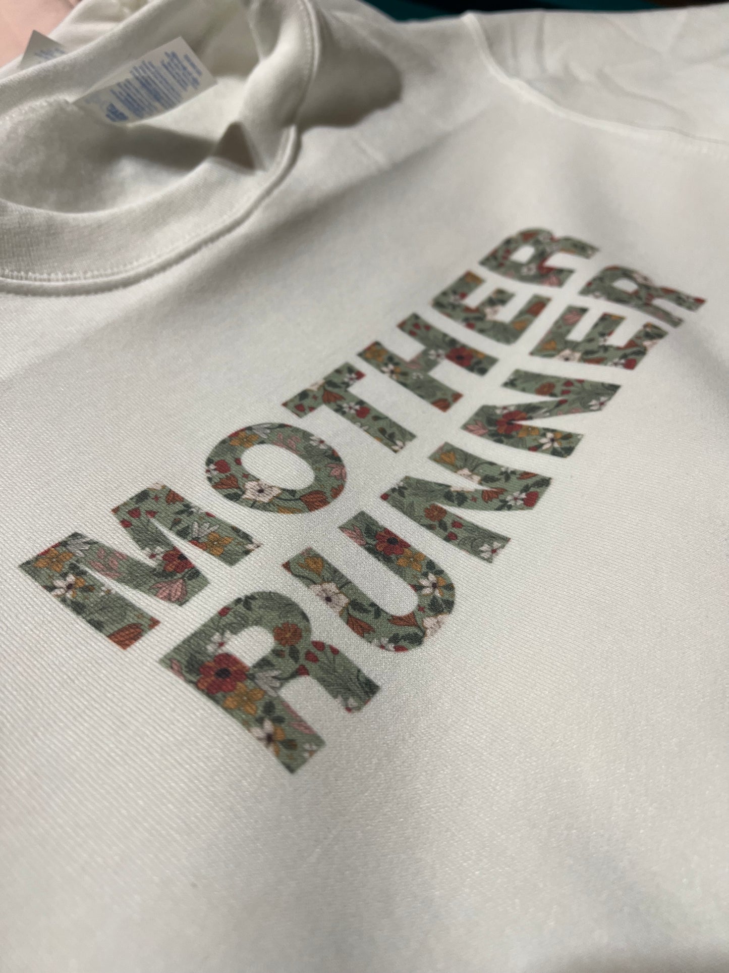 Spring Mother Runner Sweatshirt