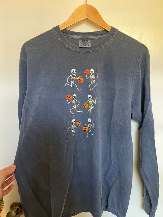 Size M Skeleton Dancing Long Sleeve
