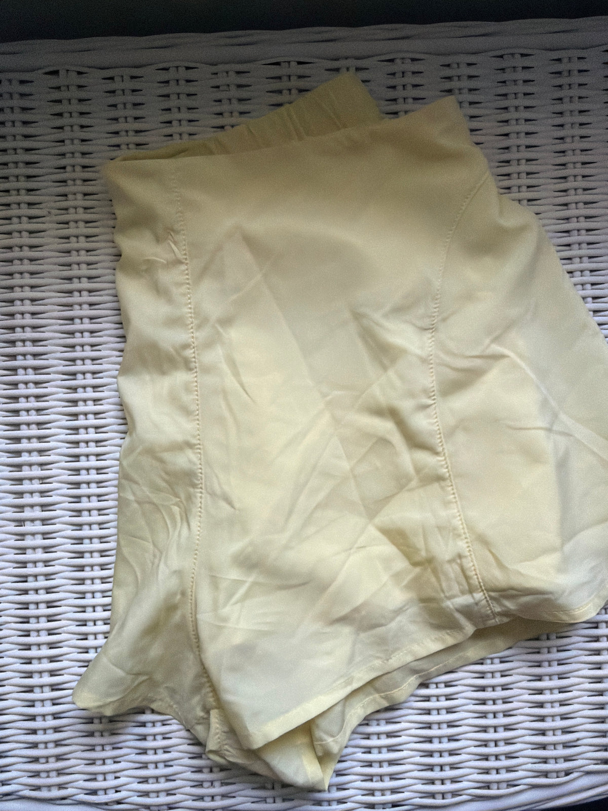 Size L Yellow Shorts